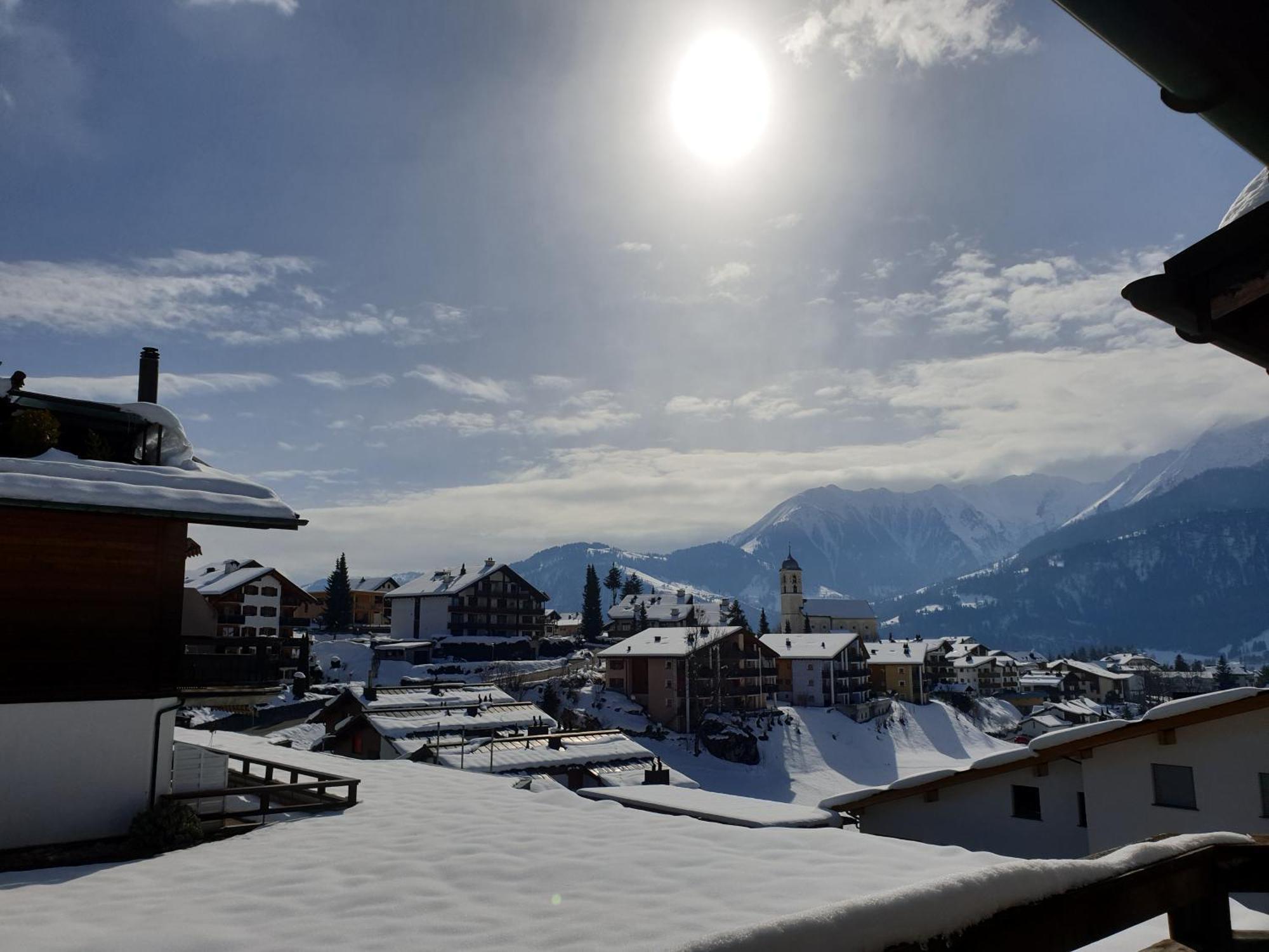 Apartment Near Laax Lake Екстериор снимка